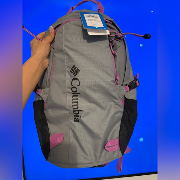 Columbia Handbags - Columbia Thundercone 21L Backpack Unisex Brand New MSRP $80